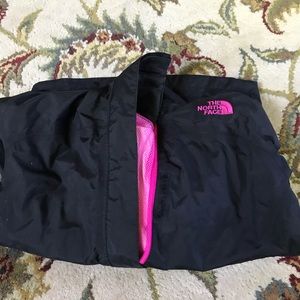 GIRLS NORTHFACE RAIN COAT